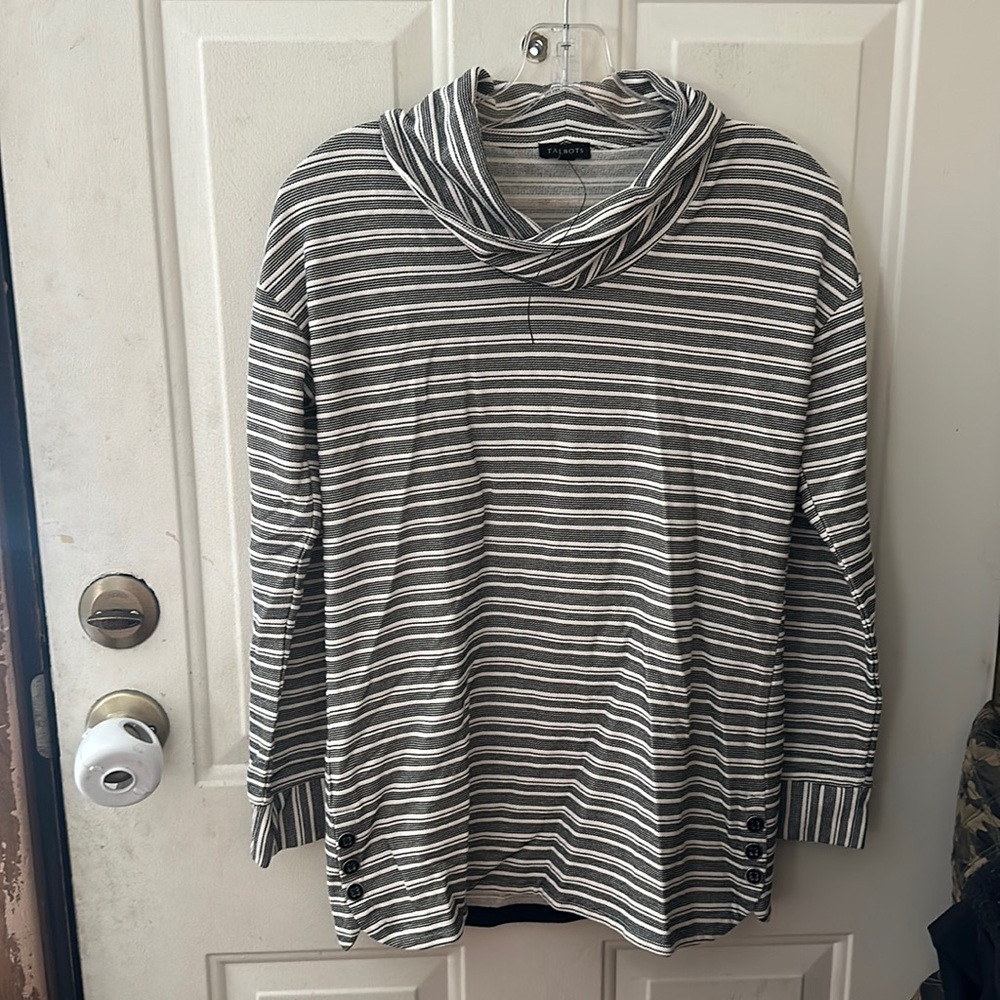 TALBOTS WOVEN STRIPED COWL NECK TOP: BLACK/WHITE: NEW WITHOUT TAGS: XS